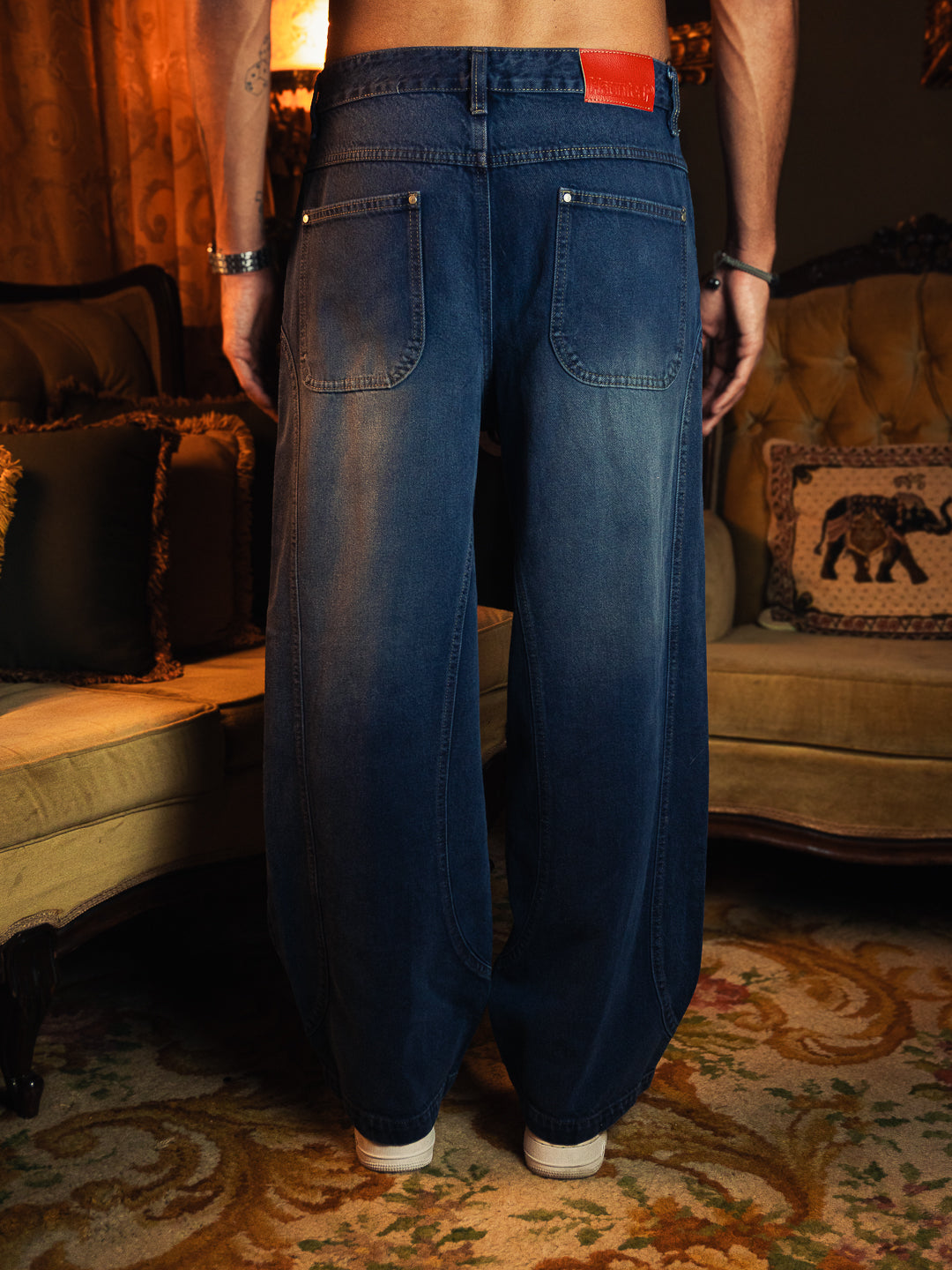 RIVET BLUE
